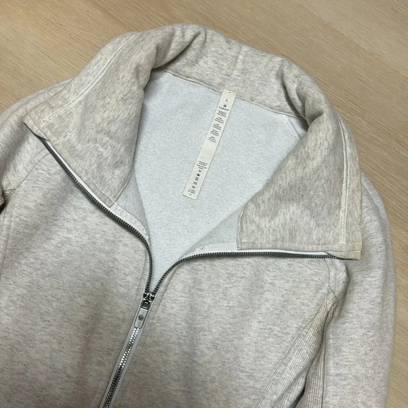 Lululemon Radiant Jacket, 6 - Picture 9 of 10